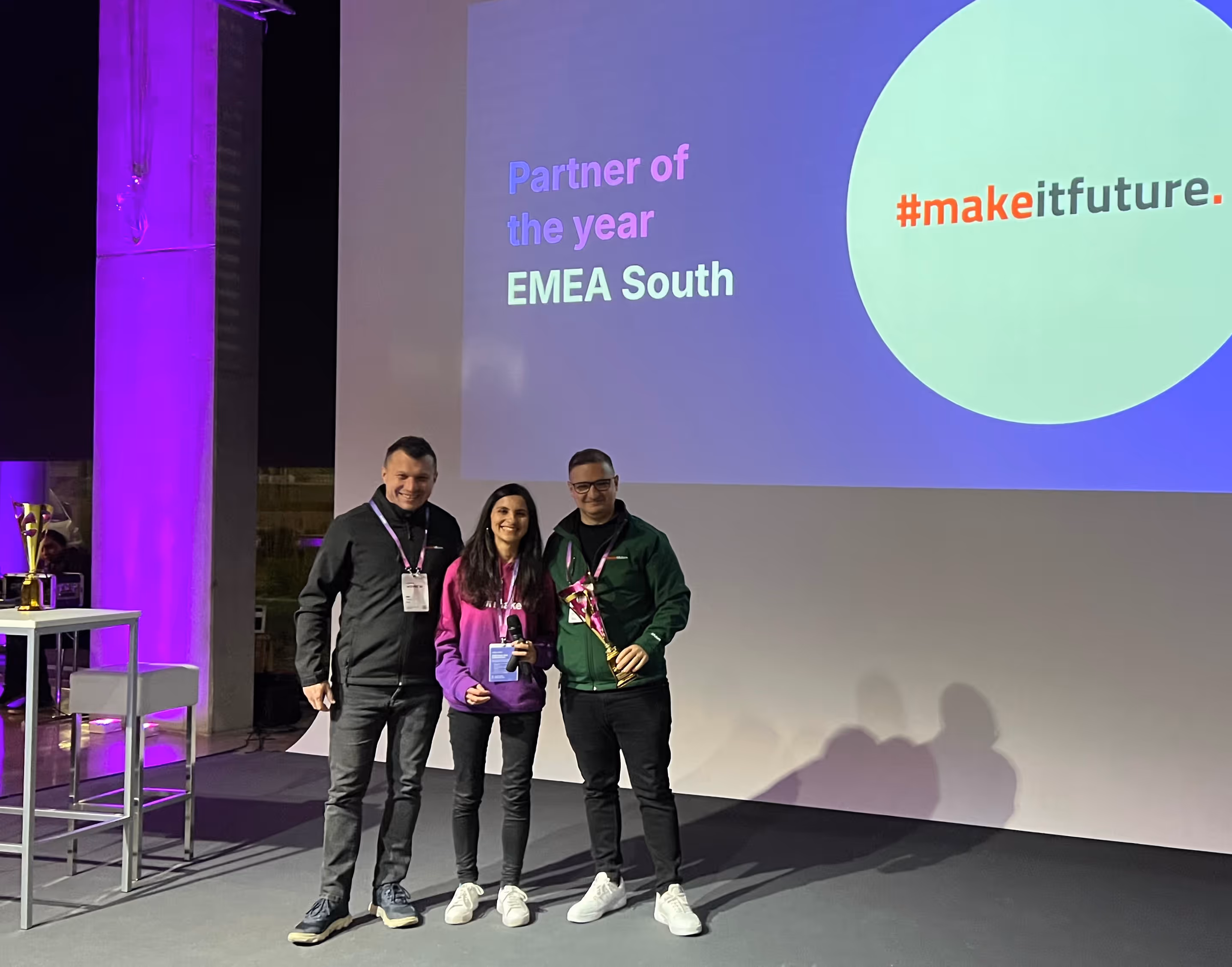Makeitfuture receives Partner of the Year award and #1 No Code Low Code agency in EMEA South